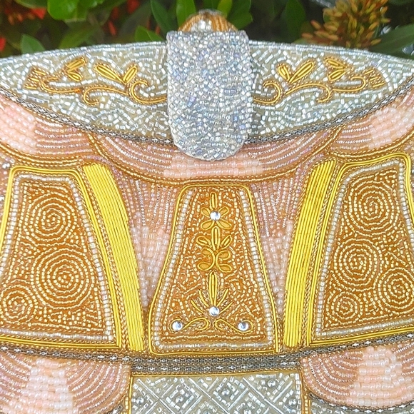 Mary Frances royal ride bag - Picture 14 of 16